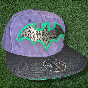 Brand New - BIOWORLD Batman & Joker Imitation Leather Snapback w/ Metal Bat Logo